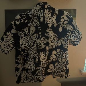 Patterned Button Down T
